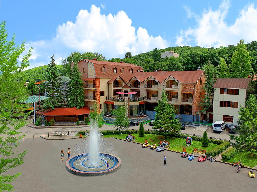Hostel Jupiter ซากาดซอร์ ภายนอก รูปภาพ
