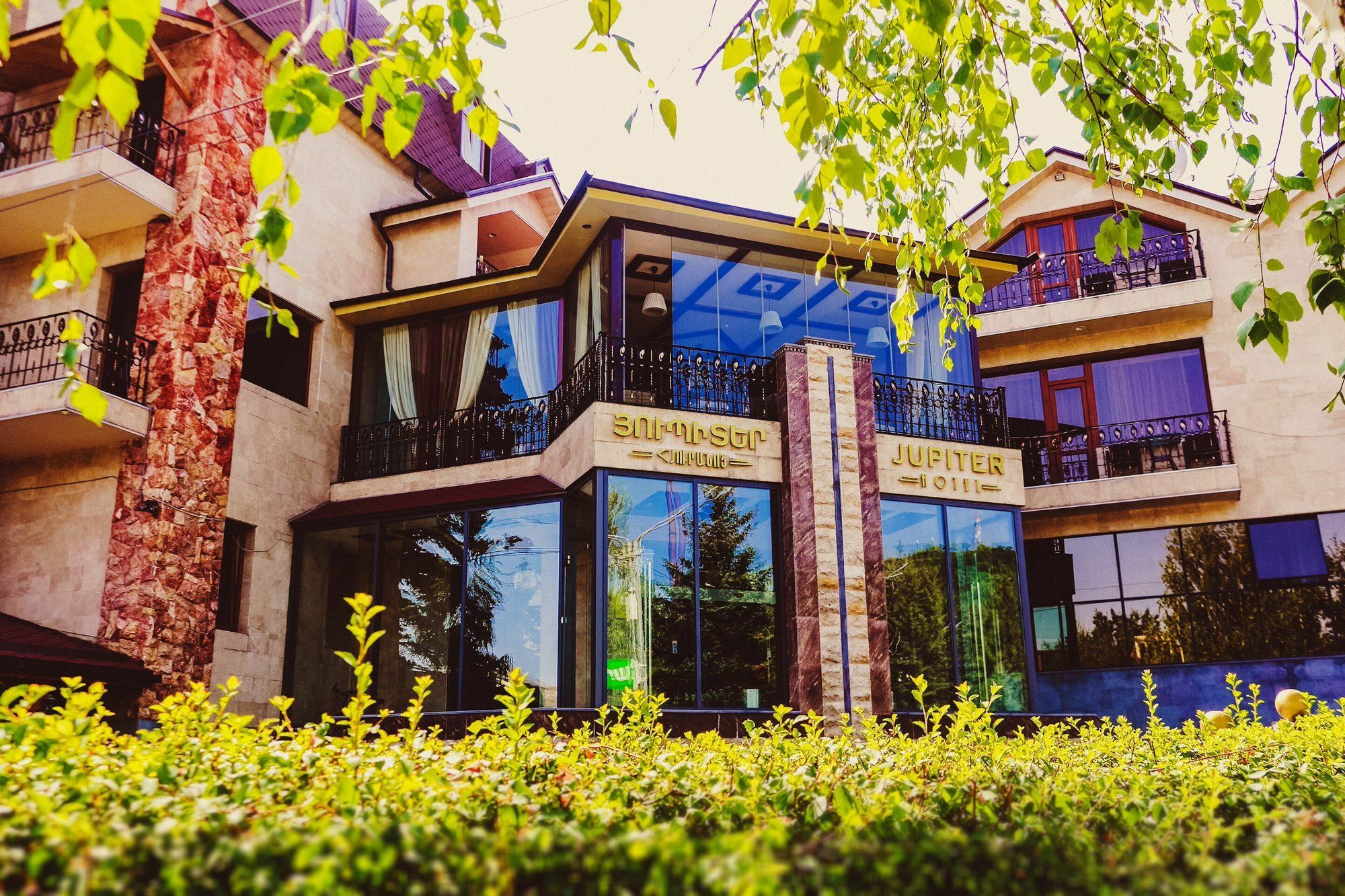 Hostel Jupiter ซากาดซอร์ ภายนอก รูปภาพ